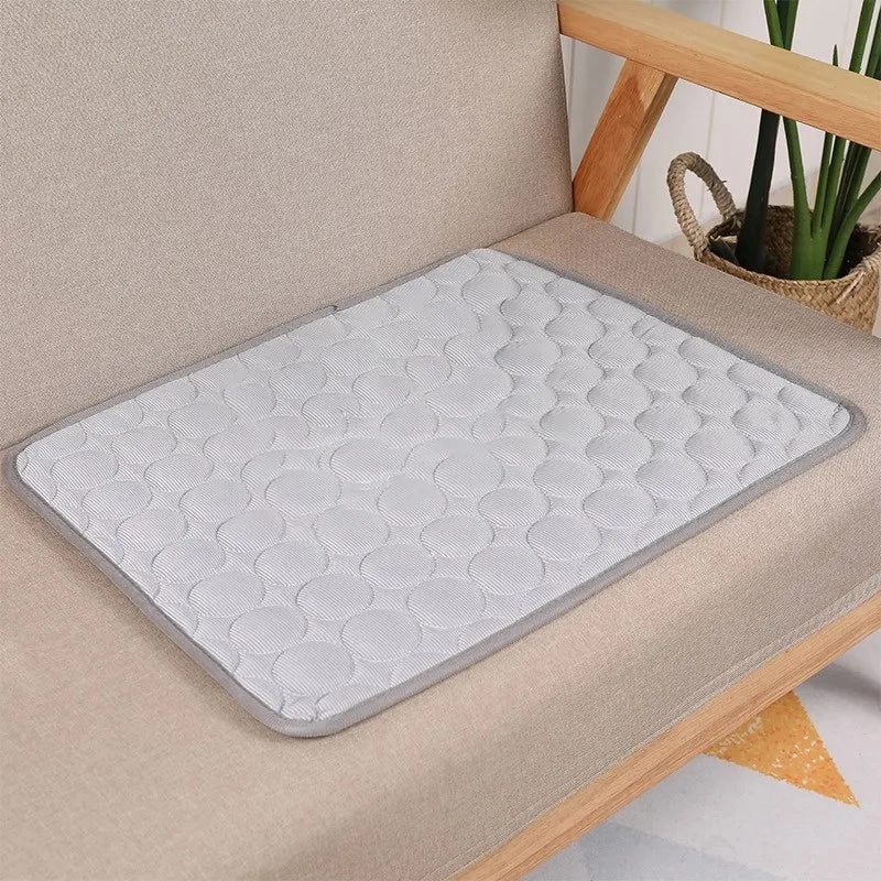 Summer Dog Cooling Mat Dogs Cat Blanket Sofa Breathable Pet Dog Bed Washable For Small Medium Large Dogs Car